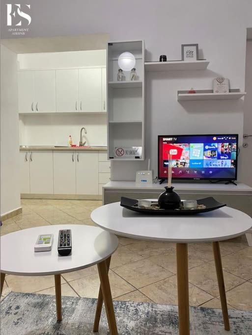 Es Apartment Tirana Eksteriør billede